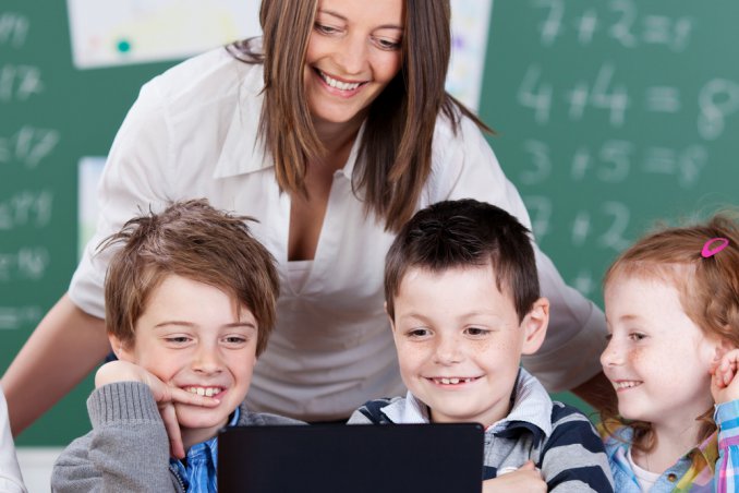 cyberbulli bullismo figli emarginati