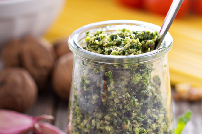 salsa pesto rucola noci yogurt