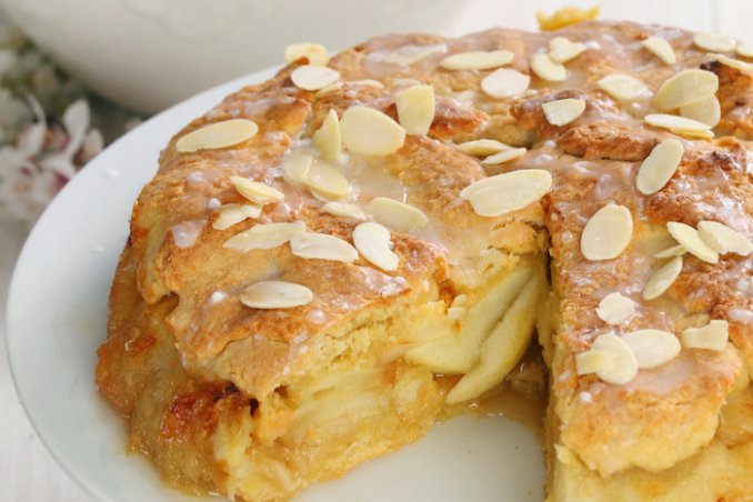 Torta di mele senza latte e senza uova