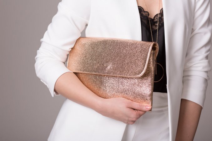 look giovane, donna, abbigliamento 40 anni