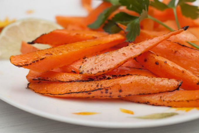 cucina vegana, finto bacon, carote