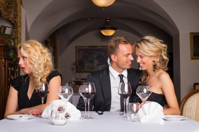 amica invidiosa fidanzato, amica invidiosa amore