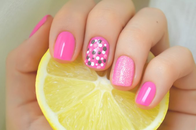 nail art, decorazione unghie, barbie