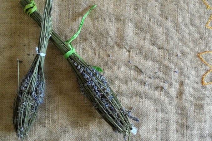 essiccare lavanda, fare mazzi lavanda