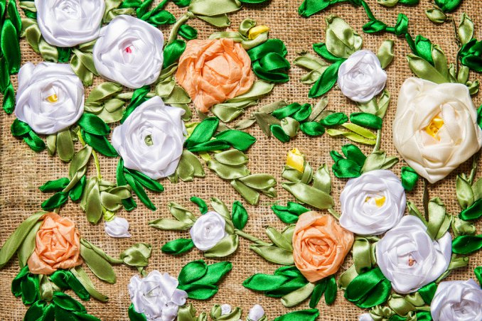 tecnica ricamo silk ribbon