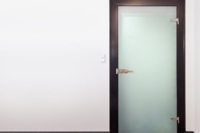 porta, vetro satinato, come pulire