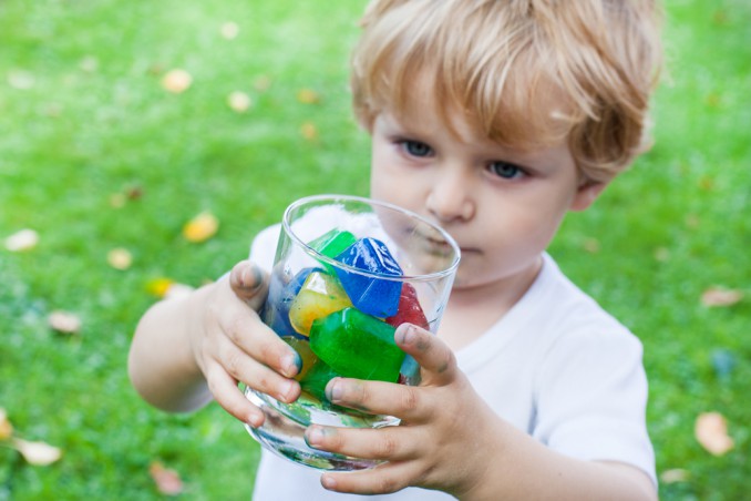 colorare con cubetti ghiaccio