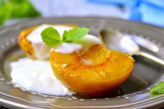 pesche caramellate, padella, ricetta veloce