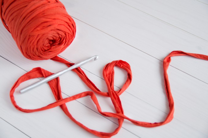 pochette uncinetto fettuccia