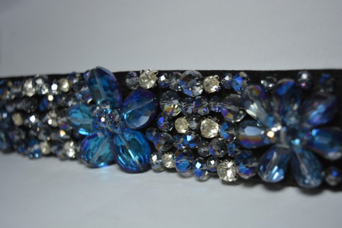 come abbellire piumino nero, abbellire piumino, come modificare piumino, cucito creativo