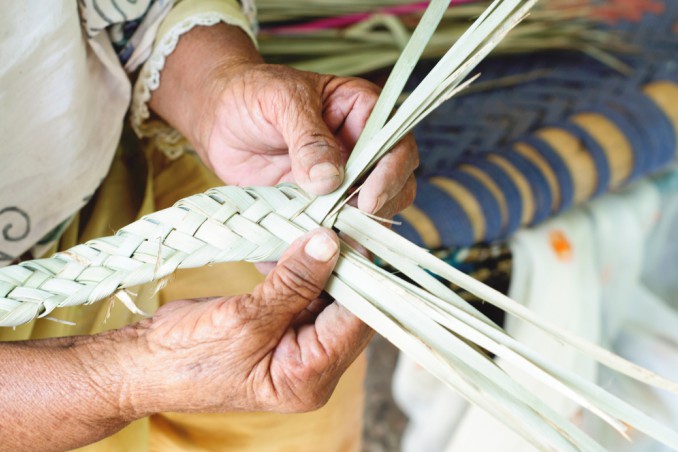 palma pasqua fai da te, come intrecciare palma, come fare una croce con la palma 