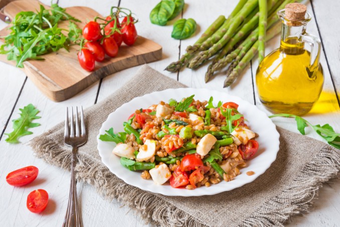insalata di farro, ricetta estiva, verdure