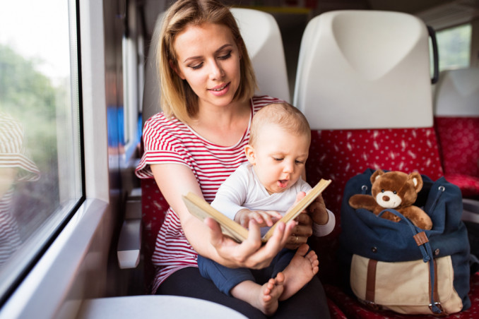 viaggiare treno bambini