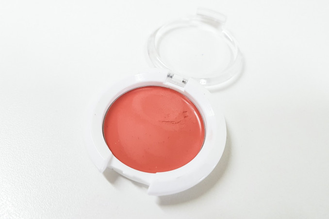 blush, crema, applicazione