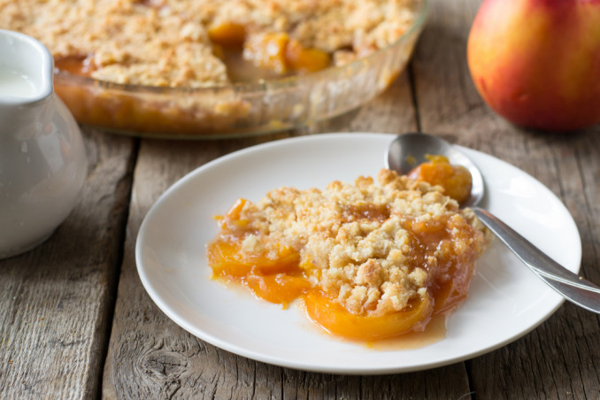 crumble pesche ricetta