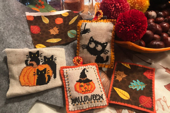 punto croce halloween, schemi punto croce halloween