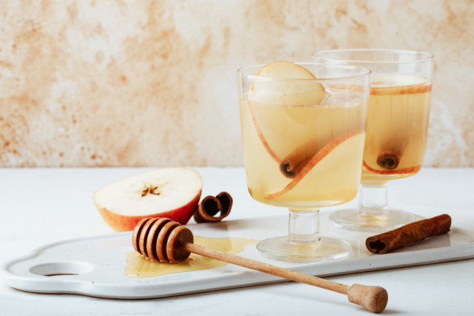 ginger, apple, cocktail